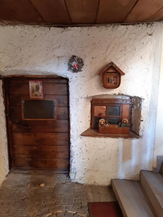 Bed and Breakfast Beb La Stube Dei Partel Ціано-ді-Ф'ємме Екстер'єр фото