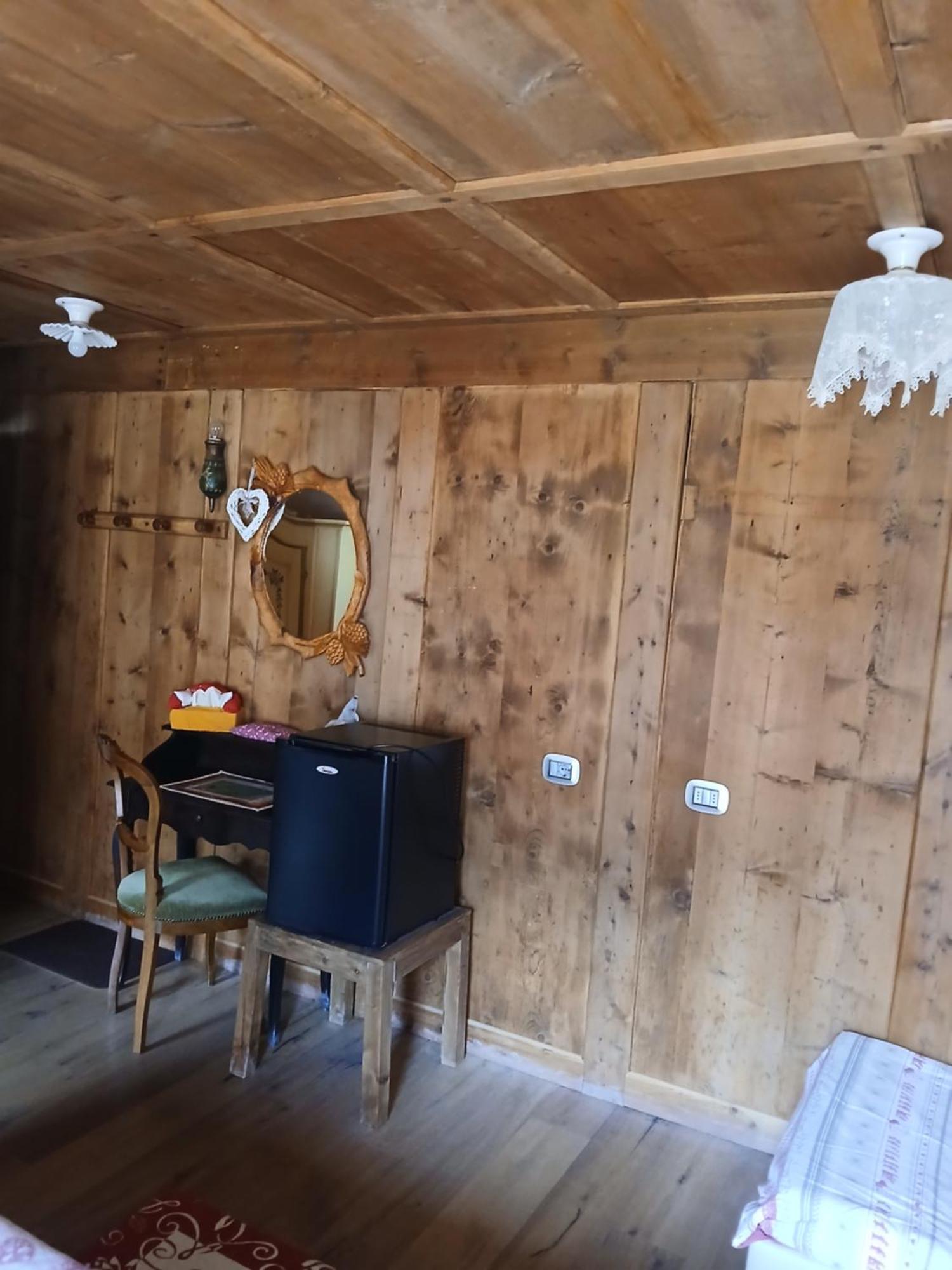 Bed and Breakfast Beb La Stube Dei Partel Ціано-ді-Ф'ємме Екстер'єр фото