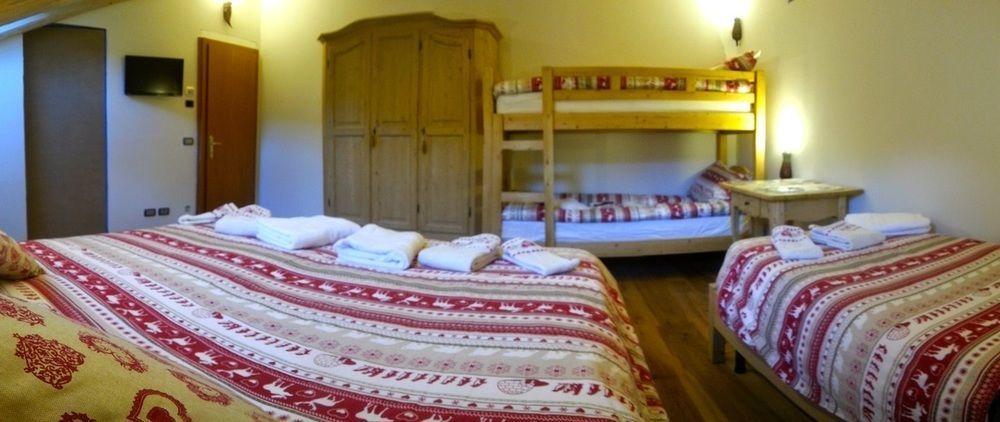 Bed and Breakfast Beb La Stube Dei Partel Ціано-ді-Ф'ємме Екстер'єр фото